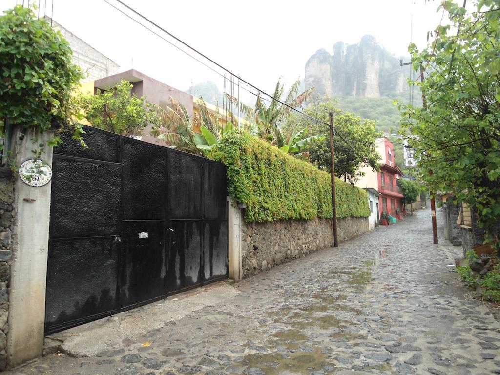 Posada Los Robles Tepoztlan Εξωτερικό φωτογραφία